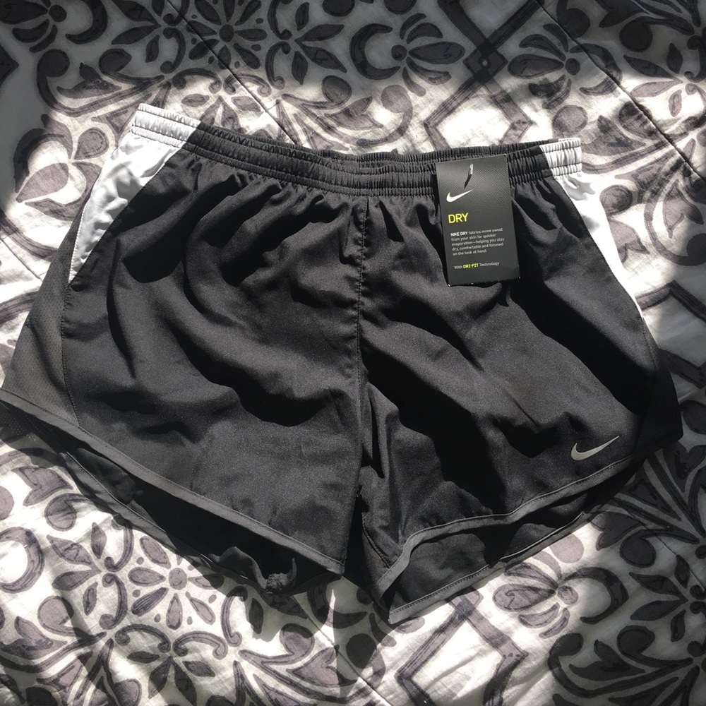 Nike running short NEW WITH TAGS